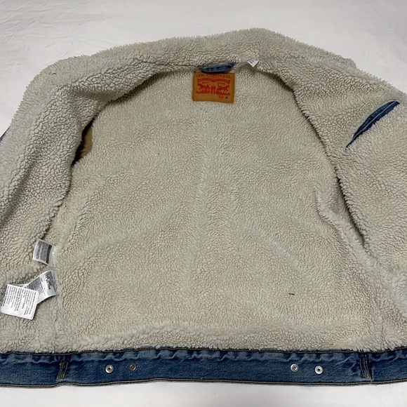 LEVIS SHERPA LINED JACKET - Picture 9 of 14